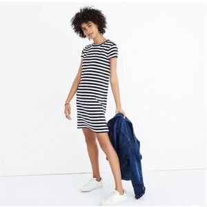 🔶 Madewell Navy and White Mini Dress 🔶